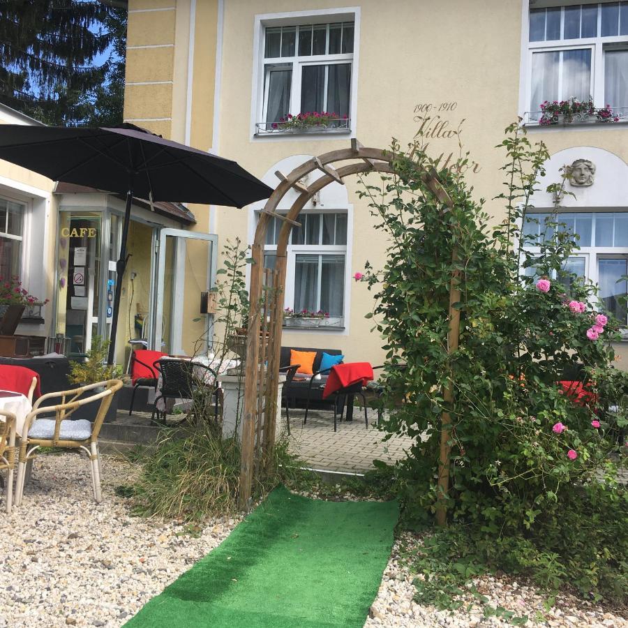 Villa Meteor Marianske Lazne Exterior foto