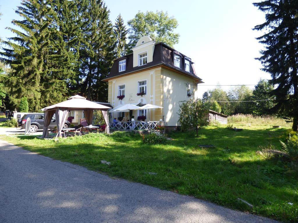 Villa Meteor Marianske Lazne Exterior foto