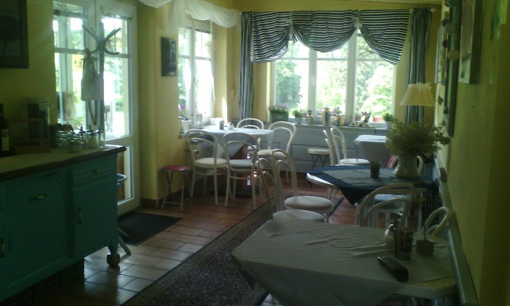 Villa Meteor Marianske Lazne Exterior foto
